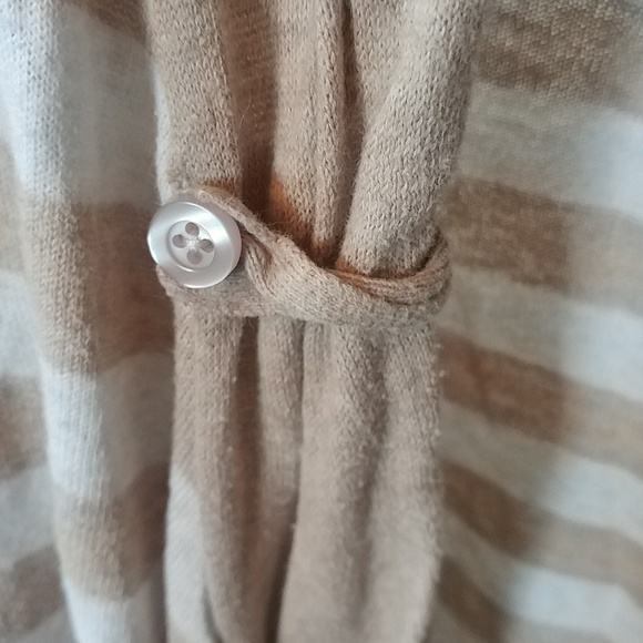 10/$10   Haggar Striped Cardigan L - Picture 3 of 8